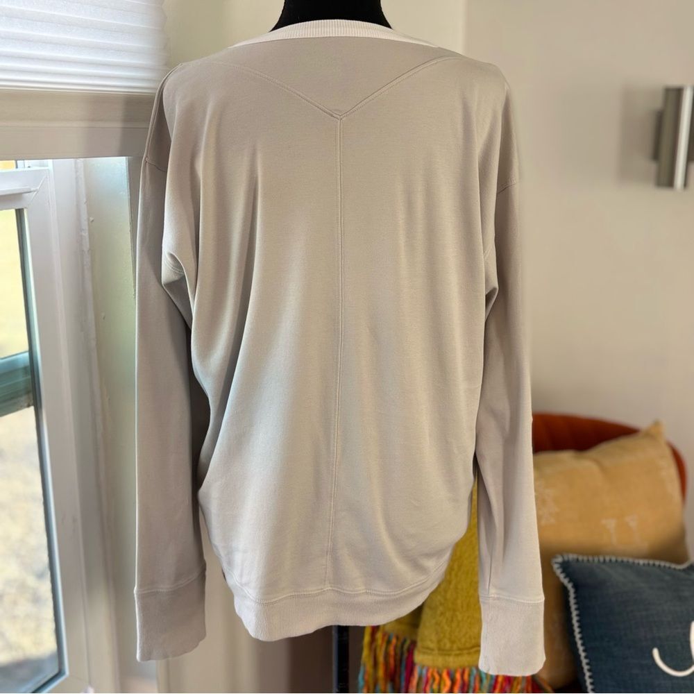 Lunya Organic Pima Cotton Long Sleeve Crew XL - Picture 3 of 6